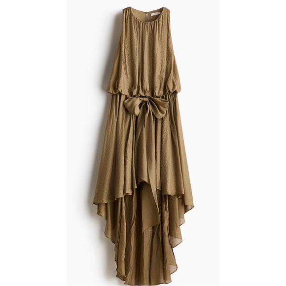 H&M Dresses & Skirts - H&M ~Voluminous Tie-Detail Dress (Nwot)